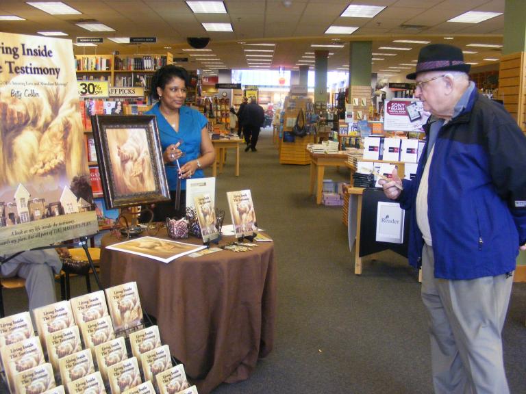 Borders Book Signing