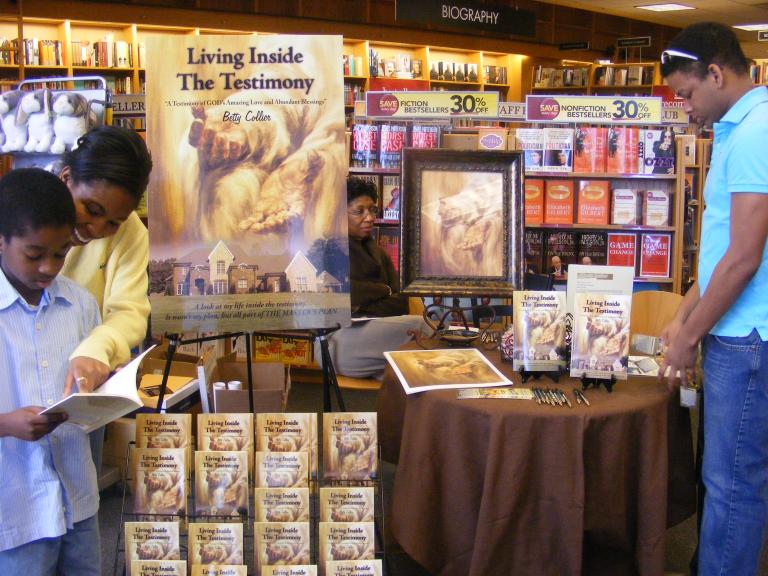 Borders Book Signing